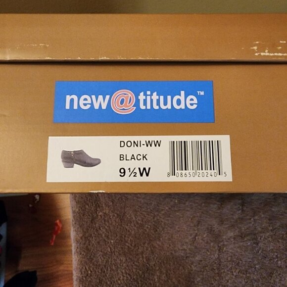 Womens New @ttitude® Doni Black Ankle Boots - Picture 6 of 8